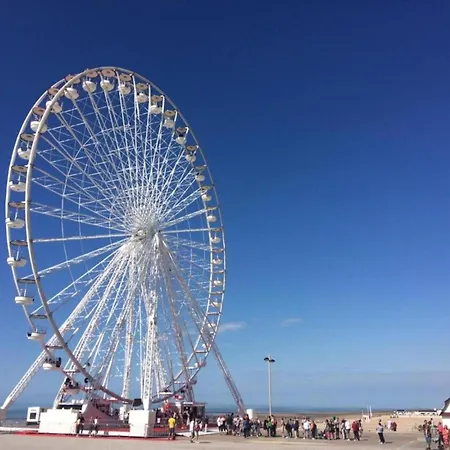 In Near The Beach, Cleaning Included Nieuwpoort
